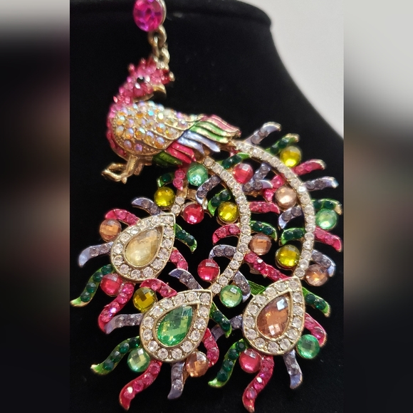 Large Beautiful Rhinestone Peacock Statement Earrings - Picture 4 of 12